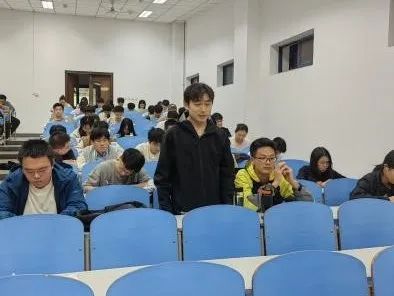 图片 图片